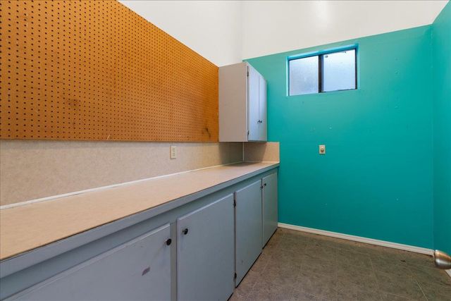 16655 Oak View Circle, Morgan Hill, CA 95037