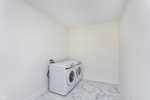 5862 Harbour Town Drive, Noblesville, IN 46062