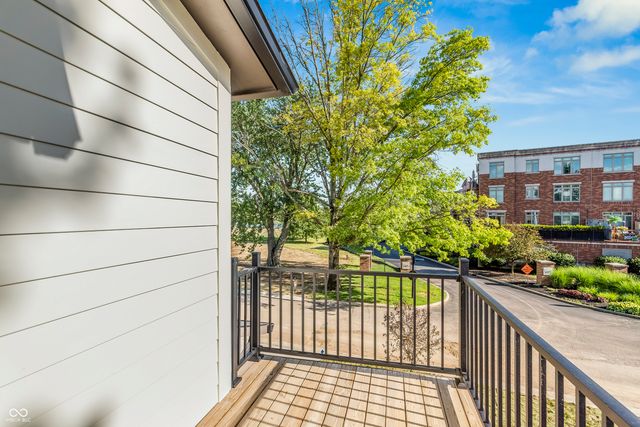 5862 Harbour Town Drive, Noblesville, IN 46062