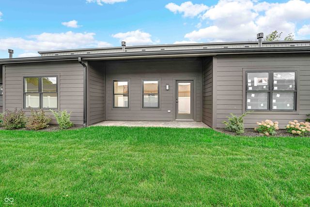 5862 Harbour Town Drive, Noblesville, IN 46062