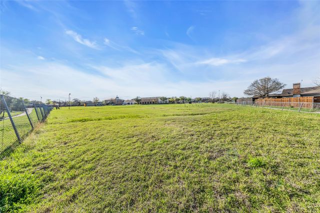 5134 Northwest Highway, Garland, TX 75043