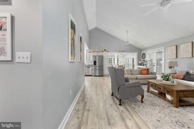 208 OAKWOOD DR, Mineral, VA 23117