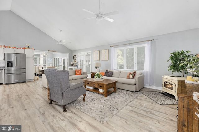 208 OAKWOOD DR, Mineral, VA 23117