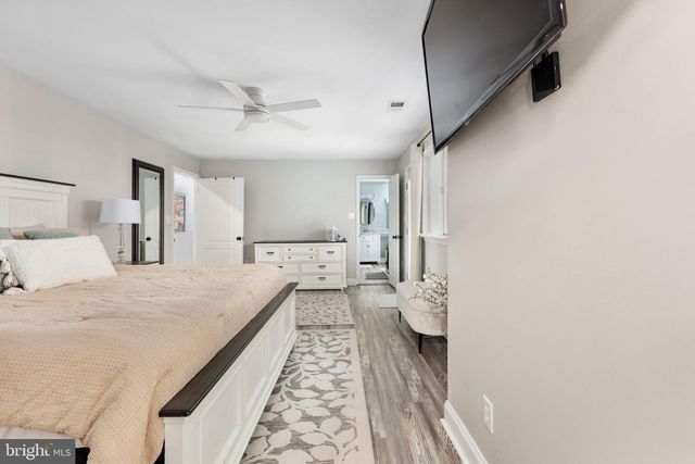 208 OAKWOOD DR, Mineral, VA 23117