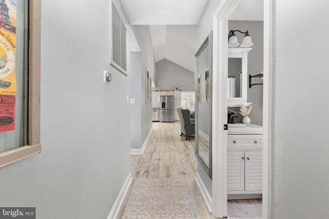208 OAKWOOD DR, Mineral, VA 23117