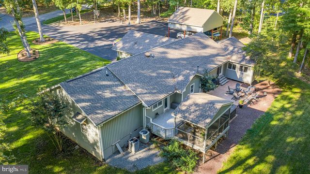 208 OAKWOOD DR, Mineral, VA 23117