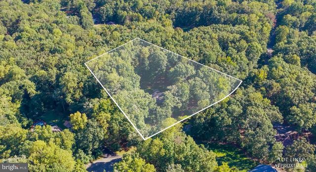 208 OAKWOOD DR, Mineral, VA 23117