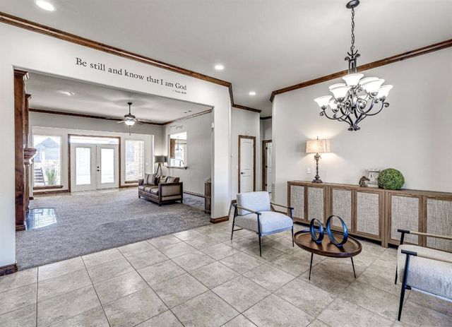 2713 Old Towne Trail, Shawnee, OK 74804