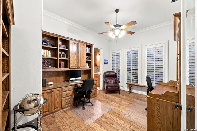 3 ORSINGER BROOK, San Antonio, TX 78230