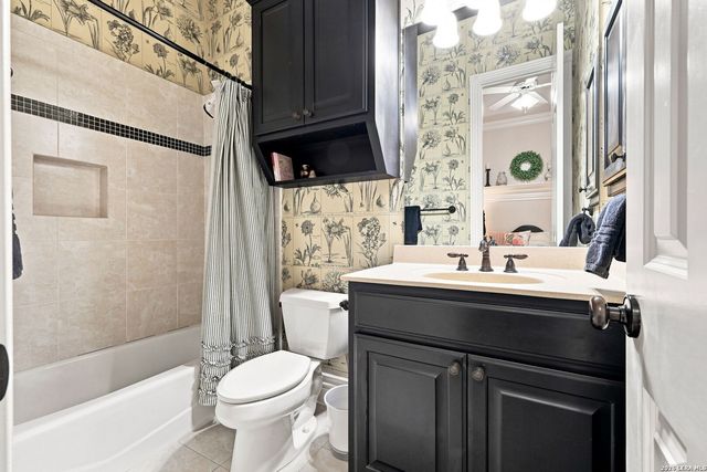 3 ORSINGER BROOK, San Antonio, TX 78230