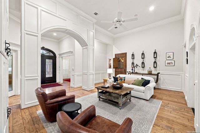 3 ORSINGER BROOK, San Antonio, TX 78230