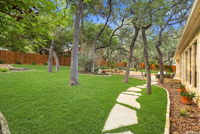 3 ORSINGER BROOK, San Antonio, TX 78230