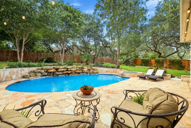 3 ORSINGER BROOK, San Antonio, TX 78230