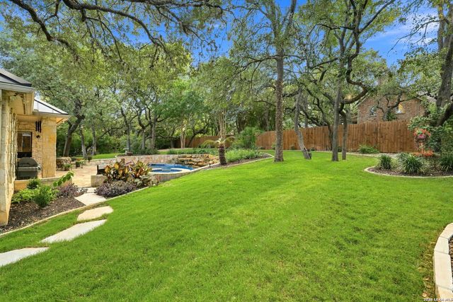 3 ORSINGER BROOK, San Antonio, TX 78230
