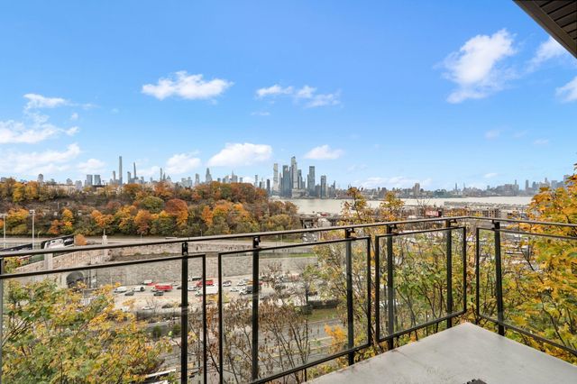 76 HACKENSACK PLANK RD, Weehawken, NJ 07086