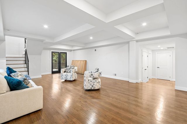 76 HACKENSACK PLANK RD, Weehawken, NJ 07086