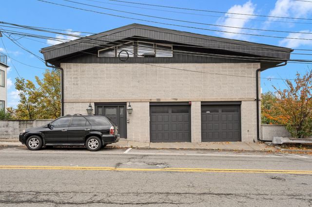 76 HACKENSACK PLANK RD, Weehawken, NJ 07086