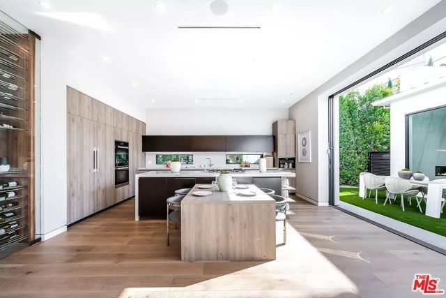 723 N Orlando Avenue, West Hollywood, CA 90069