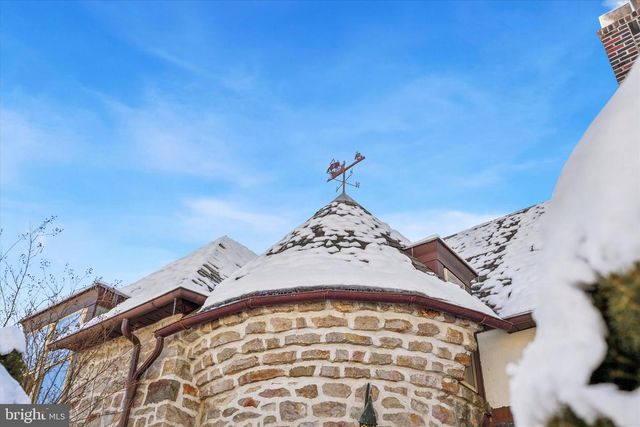 40 W 2ND ST, Boyertown, PA 19512