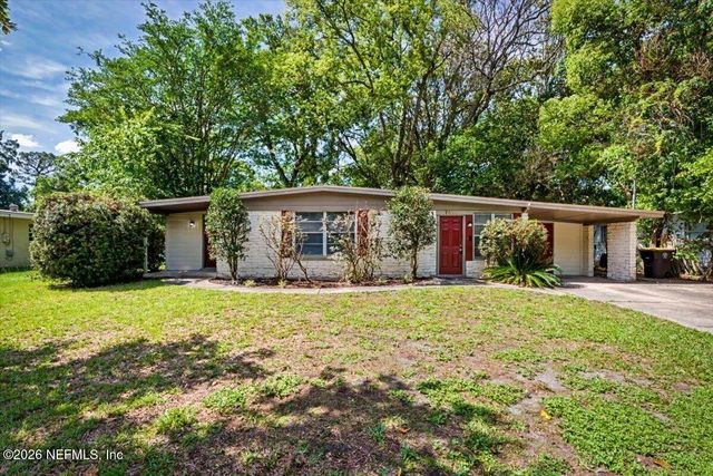 7010 ARQUES Road, Jacksonville, FL 32205