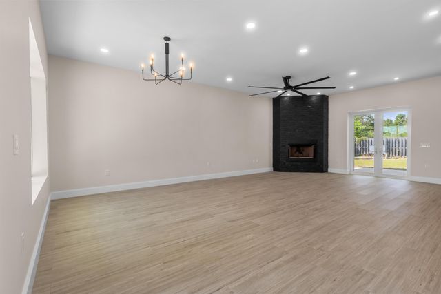 5468 Cimmeron Court, Gulf Breeze, FL 32563