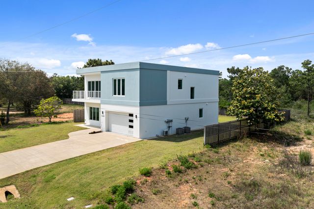 5468 Cimmeron Court, Gulf Breeze, FL 32563