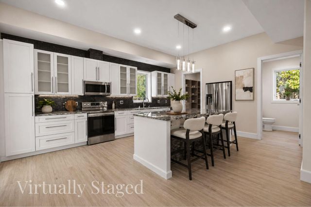 5468 Cimmeron Court, Gulf Breeze, FL 32563