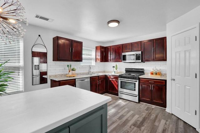 4641 Ash Tree Street, Snellville, GA 30039