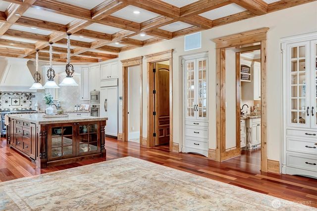 13132 206th Avenue NE, Woodinville, WA 98077