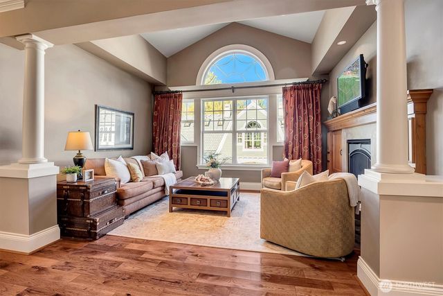 13132 206th Avenue NE, Woodinville, WA 98077