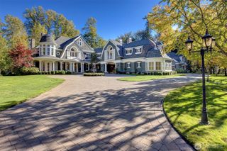 13132 206th Avenue NE, Woodinville, WA 98077