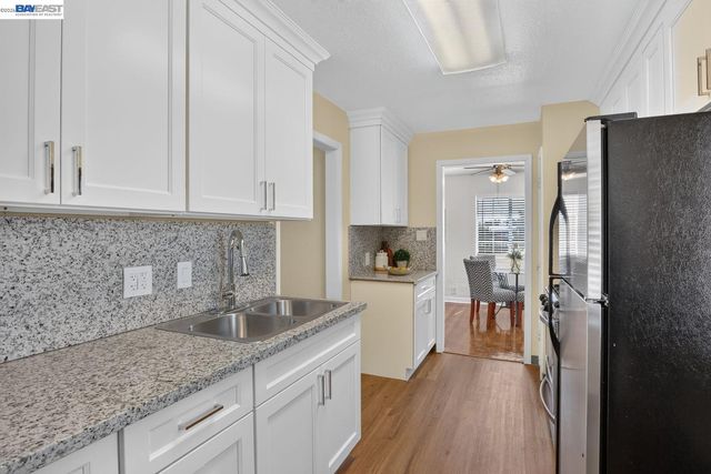 249 Makin Rd, Oakland, CA 94603