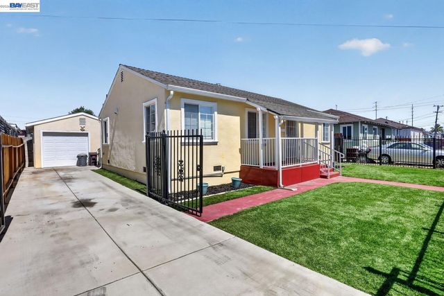 249 Makin Rd, Oakland, CA 94603