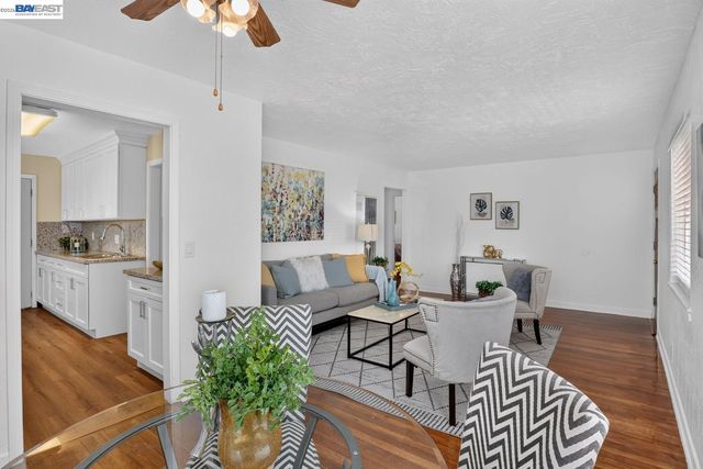 249 Makin Rd, Oakland, CA 94603