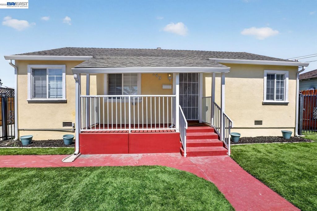 249 Makin Rd, Oakland, CA 94603