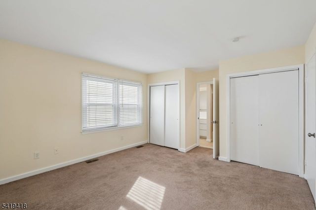 1 Lyons Pl, Morristown Town, NJ 07960