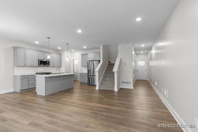 3333 Kings River Street Sw 43, City Of Wyoming, MI 49418