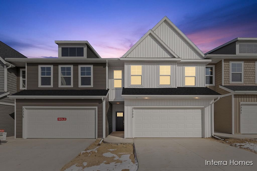 3333 Kings River Street Sw 43, City Of Wyoming, MI 49418