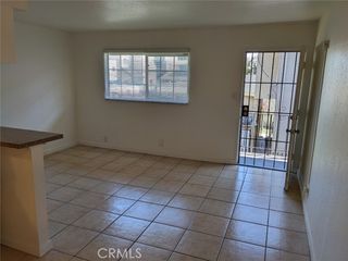 1708 Pine Avenue 11, Long Beach, CA 90813