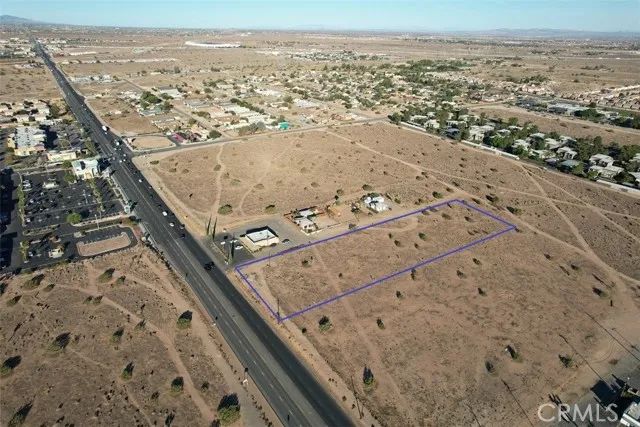 14236 Main, Hesperia, CA 92345