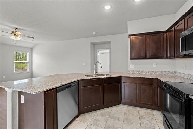 313 Woodcreek Street, Lowell, AR 72745