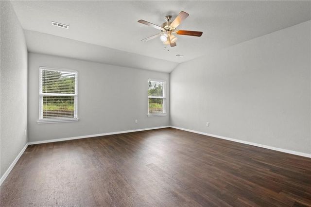 313 Woodcreek Street, Lowell, AR 72745