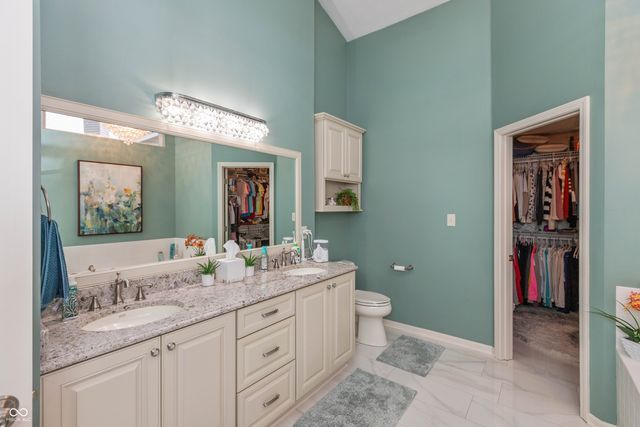 9509 Summer Ridge Place, Indianapolis, IN 46260