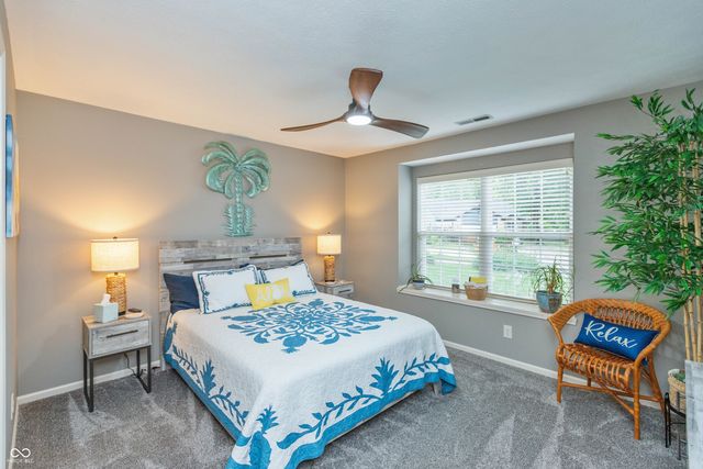 9509 Summer Ridge Place, Indianapolis, IN 46260