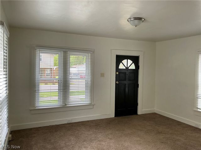 4763 Rutledge Street SE, Dennison, OH 44621