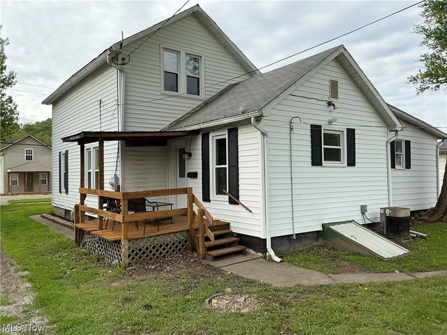 4763 Rutledge Street SE, Dennison, OH 44621