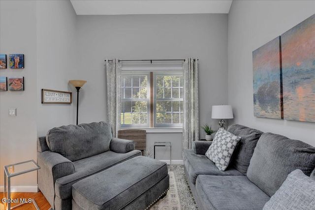 7048 Suzanne Lane, Guilderland, NY 12303