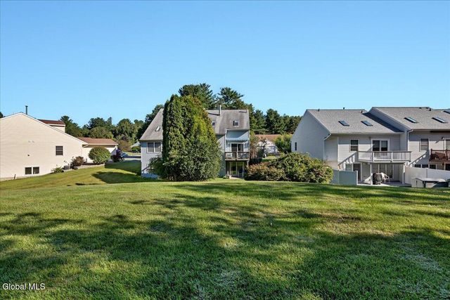 7048 Suzanne Lane, Guilderland, NY 12303