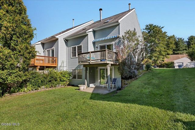 7048 Suzanne Lane, Guilderland, NY 12303