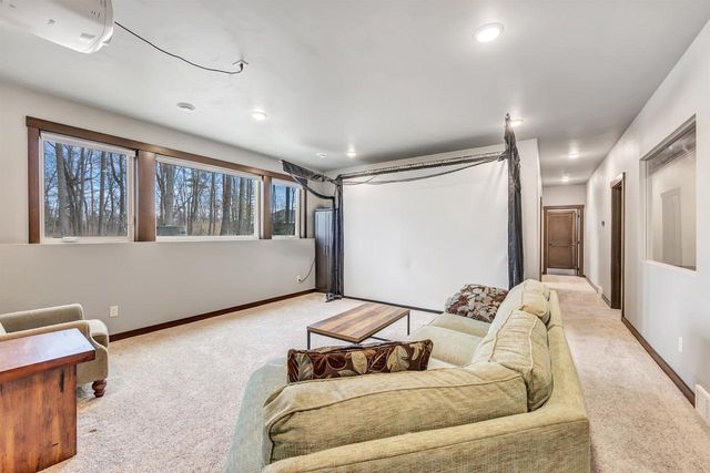 2442 LOXLEY COURT, Suamico, WI 54173